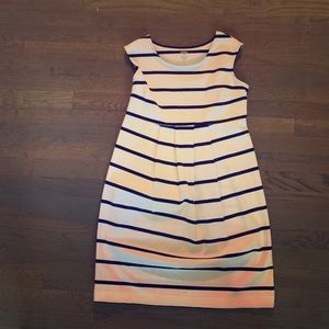 Old Navy Maternity Dress
